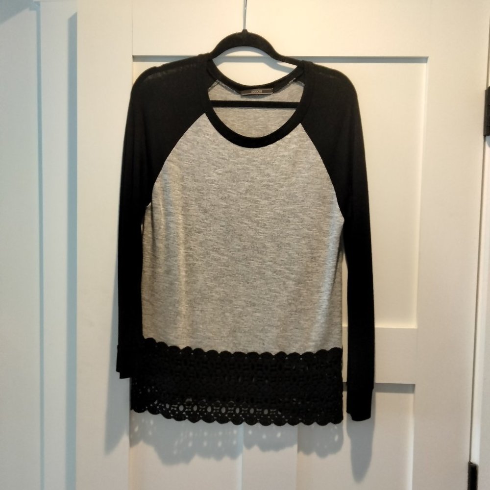 Dulcie Top, Black/Gray, Size Medium